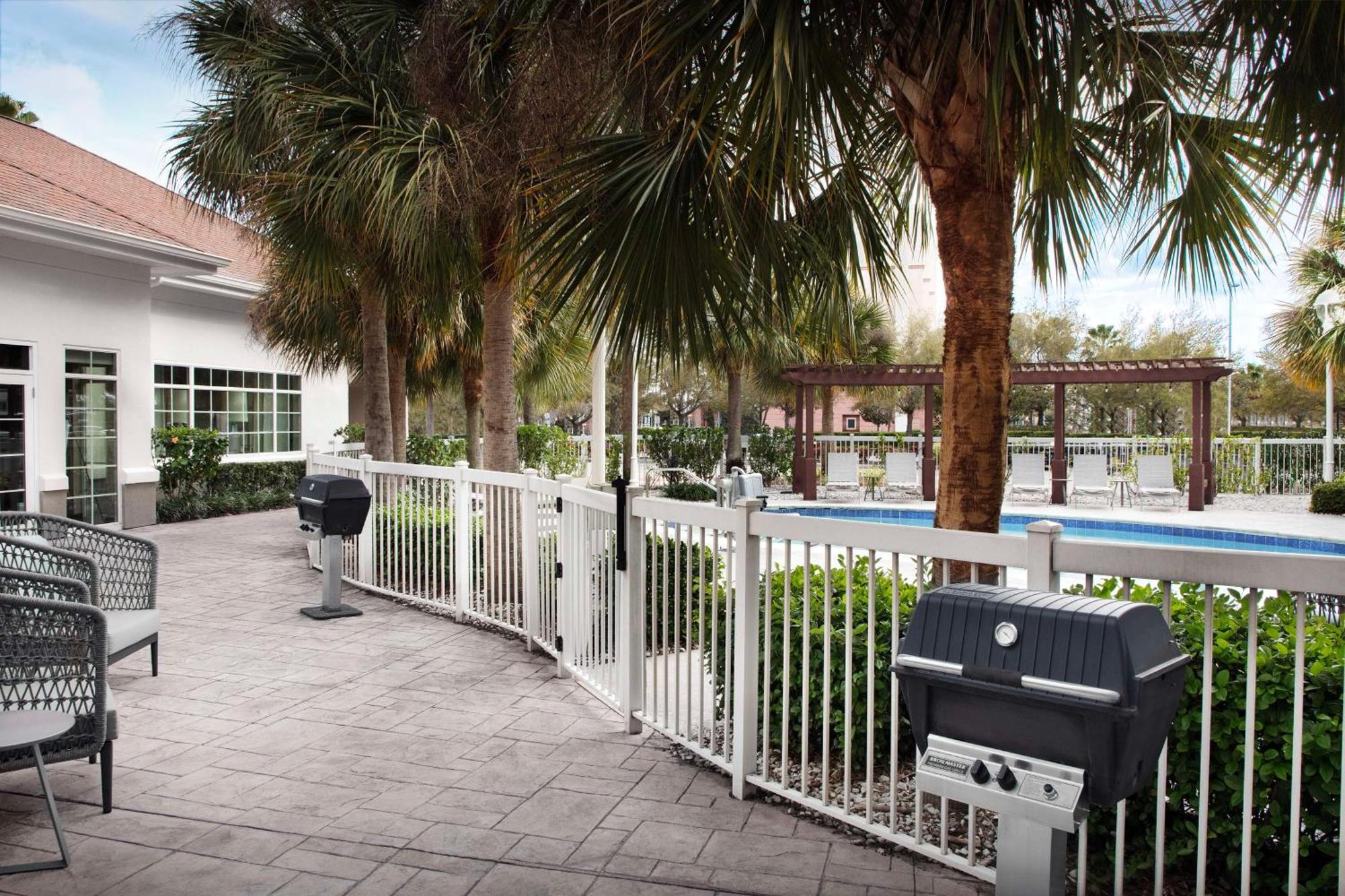 Homewood Suites By Hilton Orlando Airport Exterior foto
