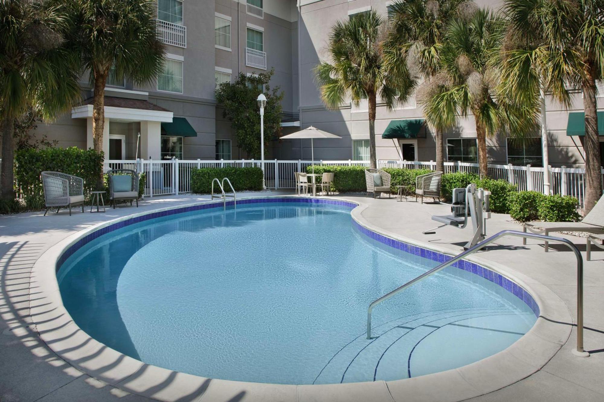 Homewood Suites By Hilton Orlando Airport Exterior foto